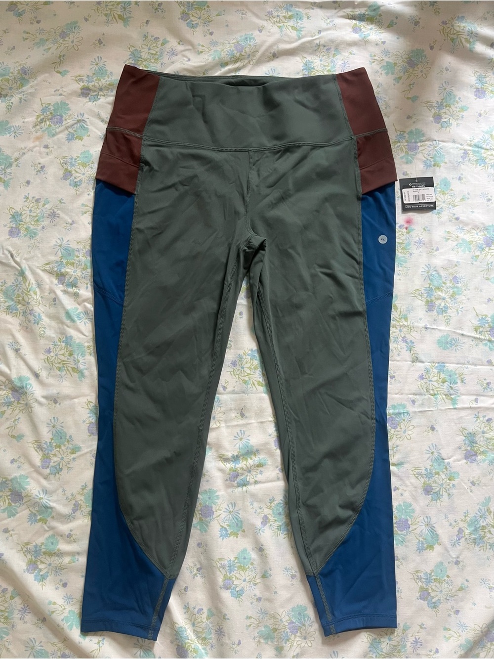 Eddie Bauer Hiking Leggings